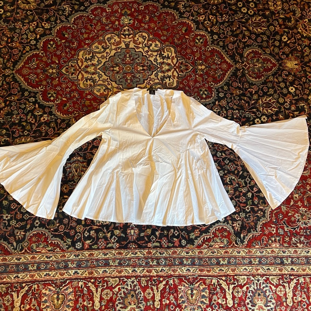 100% cotton designer trumpet sleeve white top